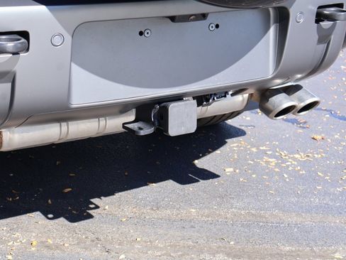 Used 2025 Land Rover Defender 130 V8 image 8