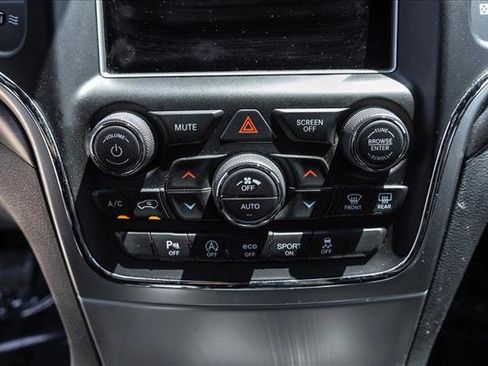 Used 2018 Jeep Grand Cherokee Altitude AWD/4WD image 15