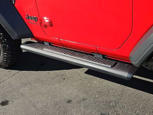 Used 2022 Jeep Wrangler Willys image 33