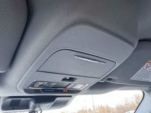 Used 2024 Ford F250 Lariat image 39