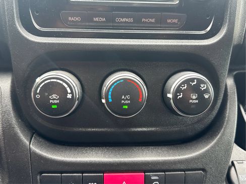 Used 2017 RAM ProMaster 2500 w/ Premium Appearance Group FWD image 25