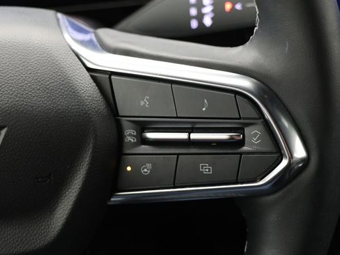 Used 2024 Chevrolet Blazer EV LT image 20