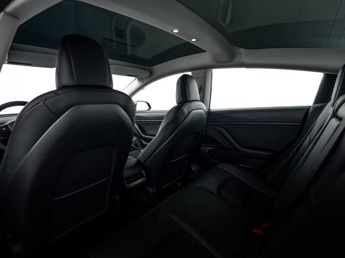 Used 2021 Tesla Model 3 Long Range AWD/4WD image 17