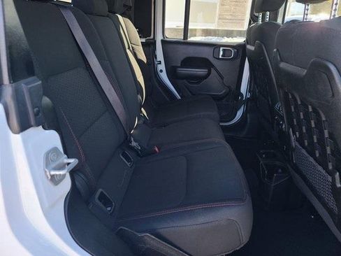 Used 2022 Jeep Gladiator Rubicon w/ LED Lighting Group image 14