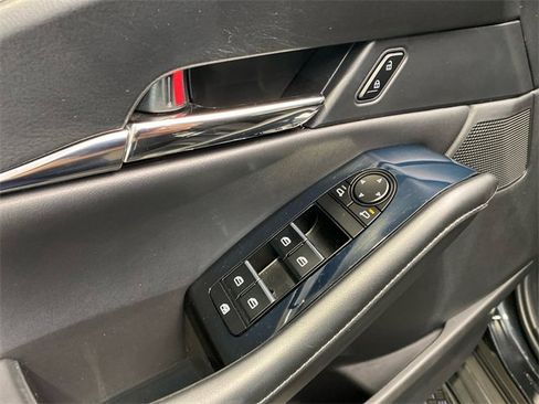 Used 2021 MAZDA CX-30 FWD 2.5 S w/ Preferred Package image 11