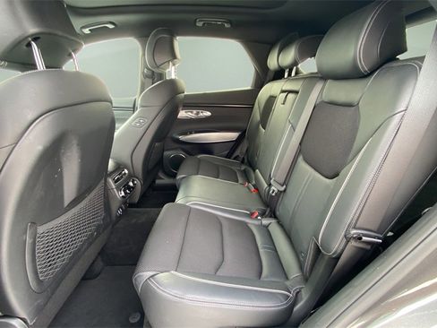 Used 2023 Genesis GV70 2.5T w/ Sport Prestige Package image 10