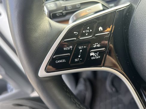 Certified 2025 Mercedes-Benz GLE 450e 450e 4MATIC image 19