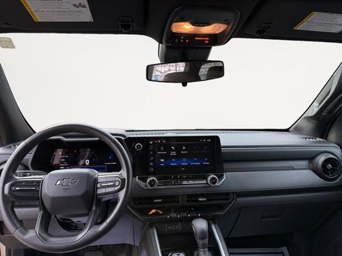 Certified 2024 Chevrolet Colorado Trail Boss w/ Advanced Trailering Package image 10