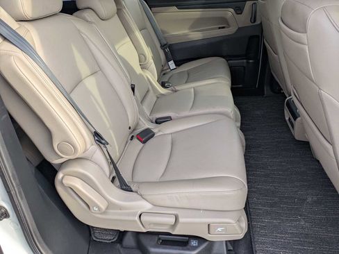 Used 2023 Honda Odyssey Touring image 20