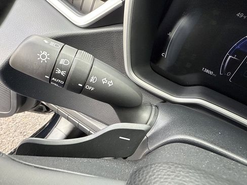 Used 2025 Toyota Corolla XSE image 32