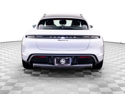Certified 2023 Porsche Taycan 4 Cross Turismo AWD/4WD image 10