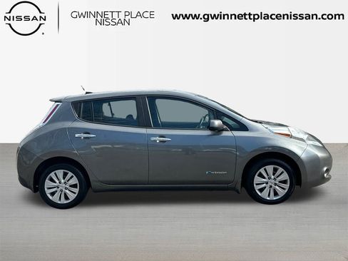 Used 2015 Nissan Leaf S w/ Charge Package image 4