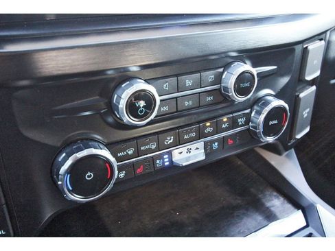 Certified 2024 Ford F350 Lariat w/ Lariat Ultimate Package AWD/4WD image 27