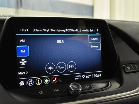 Used 2021 Chevrolet Blazer LT FWD image 17