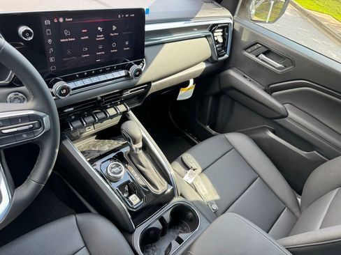 New 2026 GMC Canyon Elevation w/ Convenience Package image 28