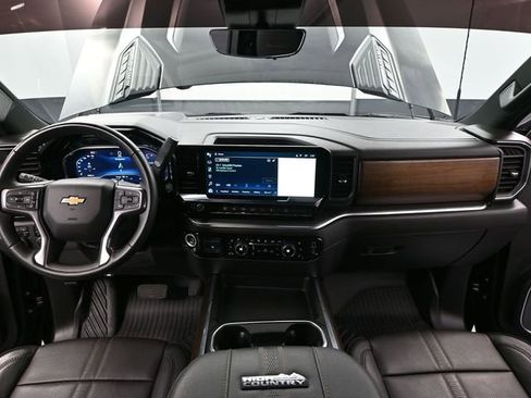 Used 2024 Chevrolet Silverado 3500 High Country w/ Technology Package image 32