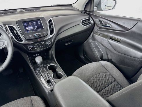 Used 2024 Chevrolet Equinox LT AWD/4WD image 23