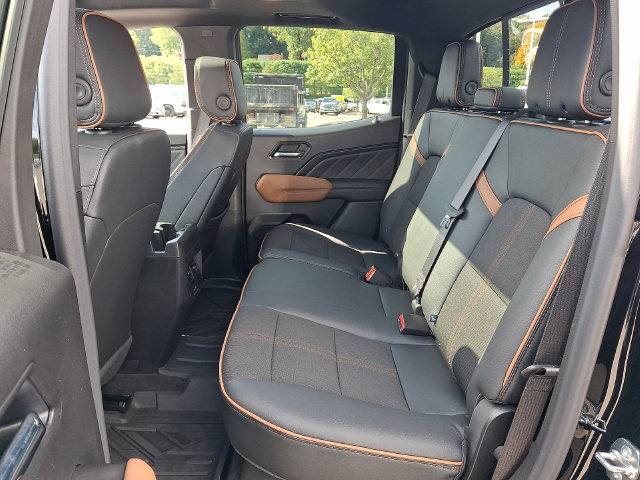 Used 2026 GMC Canyon AT4 w/ Technology Plus Package AWD/4WD image 20