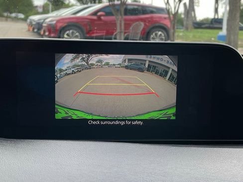 Used 2024 MAZDA MAZDA3 s FWD image 19