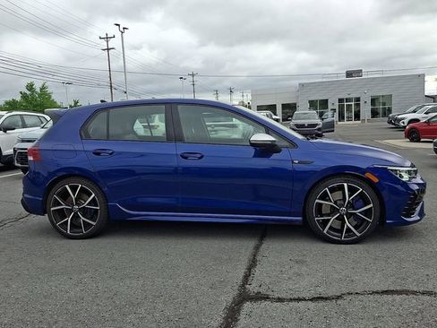 Used 2023 Volkswagen Golf R AWD/4WD image 11