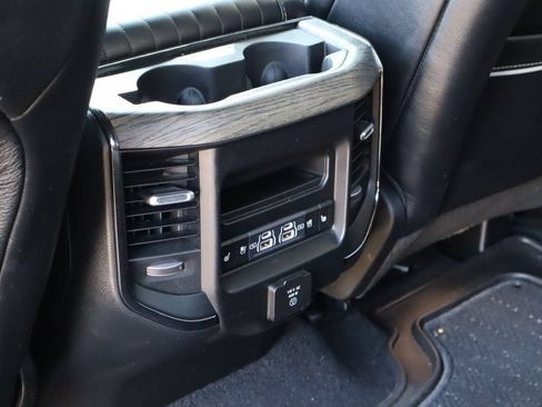 Used 2025 RAM 1500 Limited AWD/4WD image 19