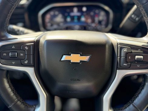 Used 2025 Chevrolet Silverado 2500 LT w/ Convenience Package image 10