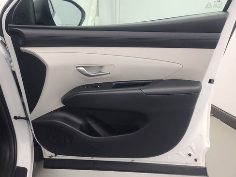 Used 2025 Hyundai Tucson SEL image 12