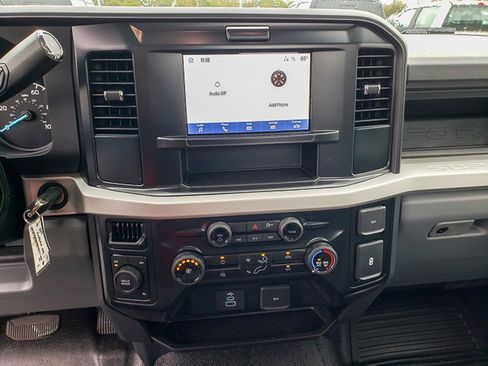 New 2026 Ford F250 XL w/ XL Chrome Package image 8