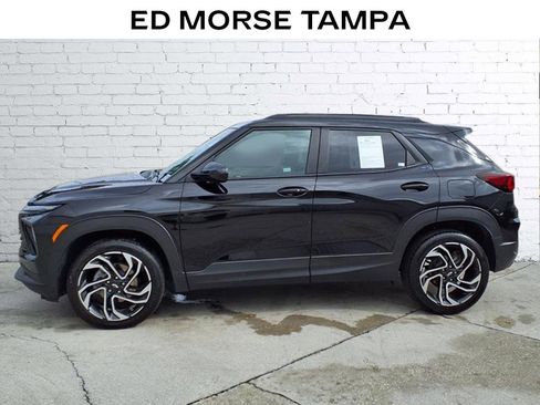 Used 2024 Chevrolet TrailBlazer RS image 2