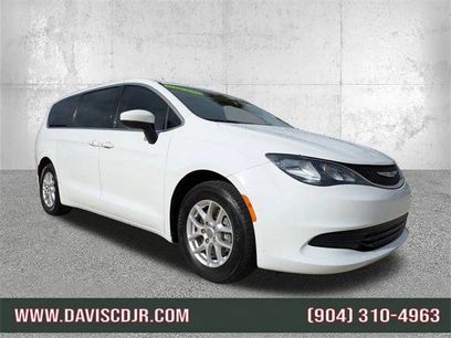 Certified 2017 Chrysler Pacifica Touring