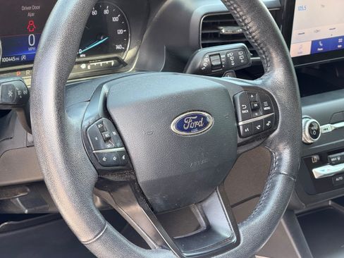 Used 2020 Ford Explorer XLT w/ Equipment Group 202A AWD/4WD image 6