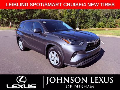 Used 2022 Toyota Highlander LE