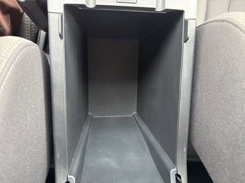 Used 2025 Subaru Crosstrek 2.0i Premium image 35