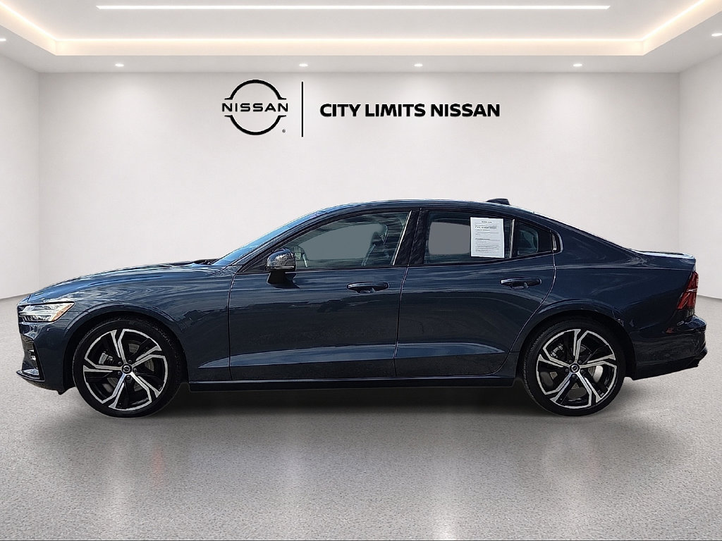 Used 2024 Volvo S60 B5 Core AWD/4WD image 3