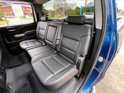 Used 2018 Chevrolet Silverado 1500 LT w/ Texas Edition image 20