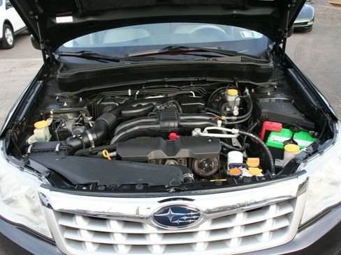 Used 2013 Subaru Forester 2.5X Limited image 8