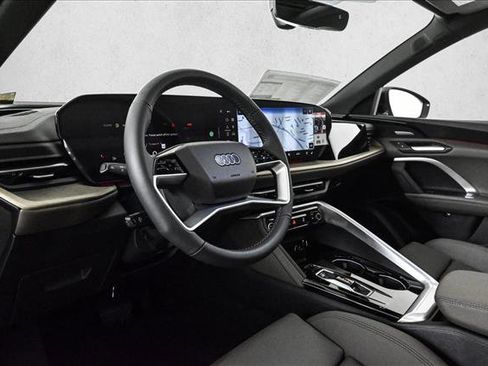 New 2025 Audi Q5 Premium Plus image 10