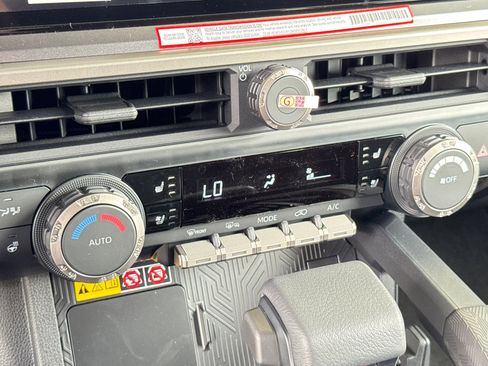 New 2026 Toyota 4Runner TRD Off-Road Premium image 19