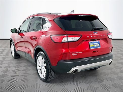 Certified 2022 Ford Escape Titanium w/ Titanium Elite Package image 5