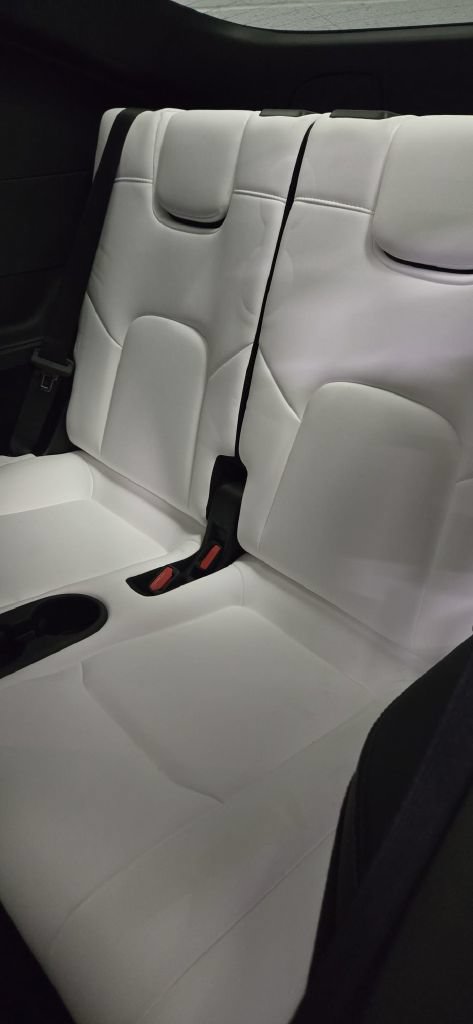 Used 2025 Tesla Model Y Long Range AWD/4WD image 12
