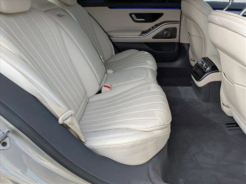 Certified 2022 Mercedes-Benz S 500 S 500 image 21