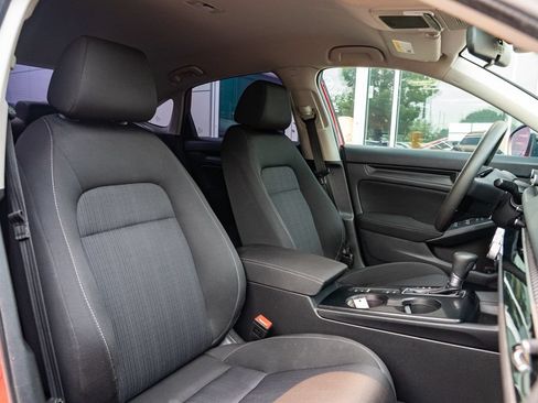 Used 2022 Honda Civic LX image 27