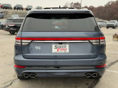 Used 2021 Lincoln Aviator Grand Touring w/ Equipment Group 302A image 6