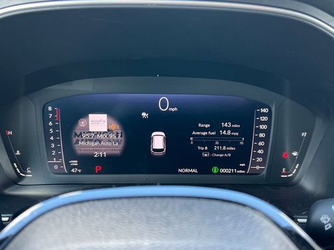 New 2026 Honda Pilot Touring image 21