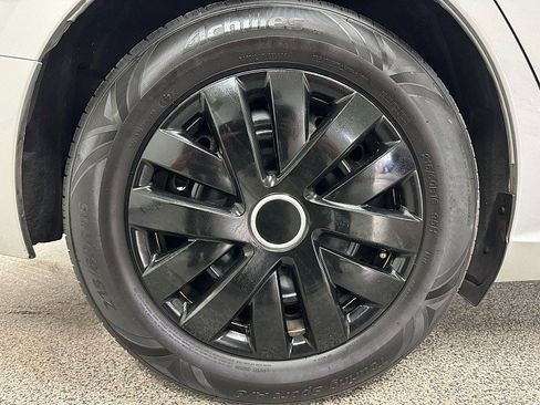 Used 2023 Nissan Altima 2.5 S FWD image 25