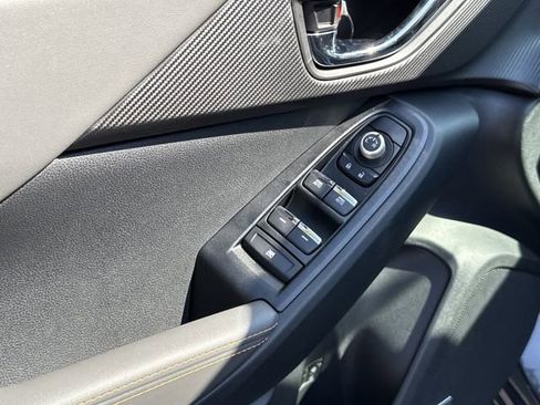 New 2025 Subaru Crosstrek 2.5i Limited image 25