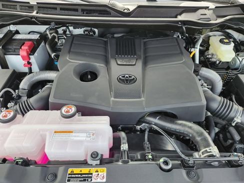 New 2026 Toyota Tundra Limited AWD/4WD image 26