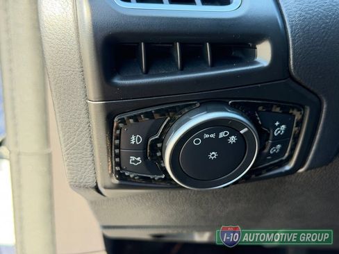 Used 2018 Ford Focus ST FWD image 21
