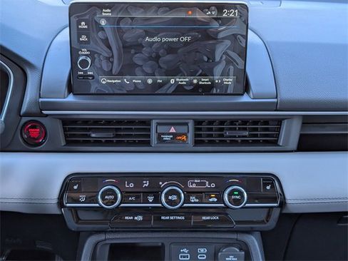 New 2025 Honda Pilot Touring image 18