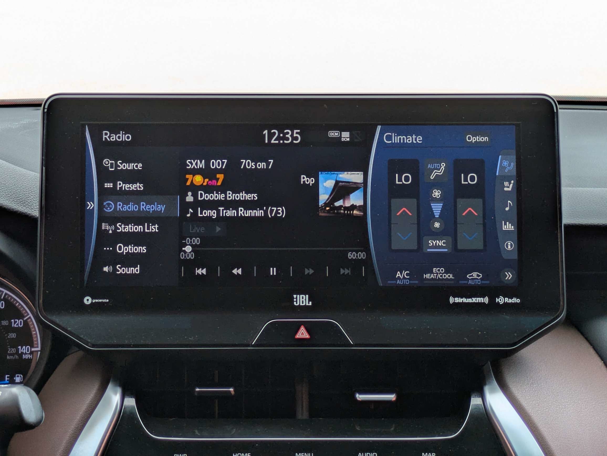 Used 2021 Toyota Venza Limited AWD/4WD image 18